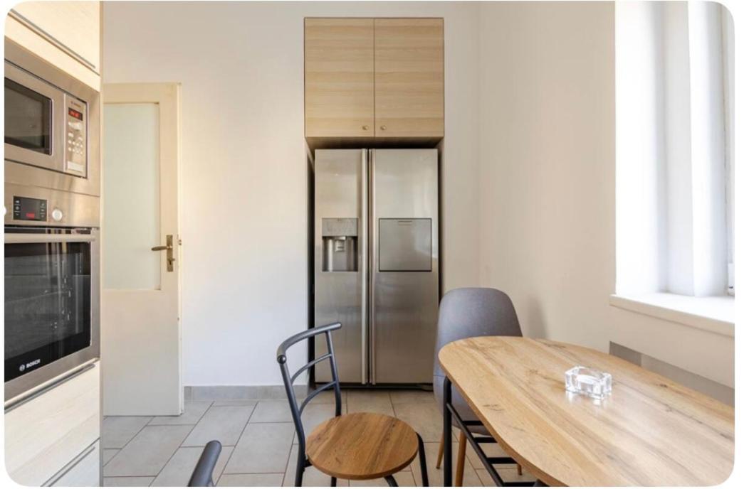 Apartman L Praha Centrum Exteriör bild
